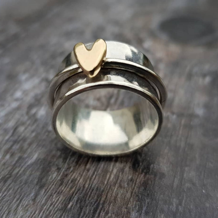 Betty™ - Heart Charm Ring