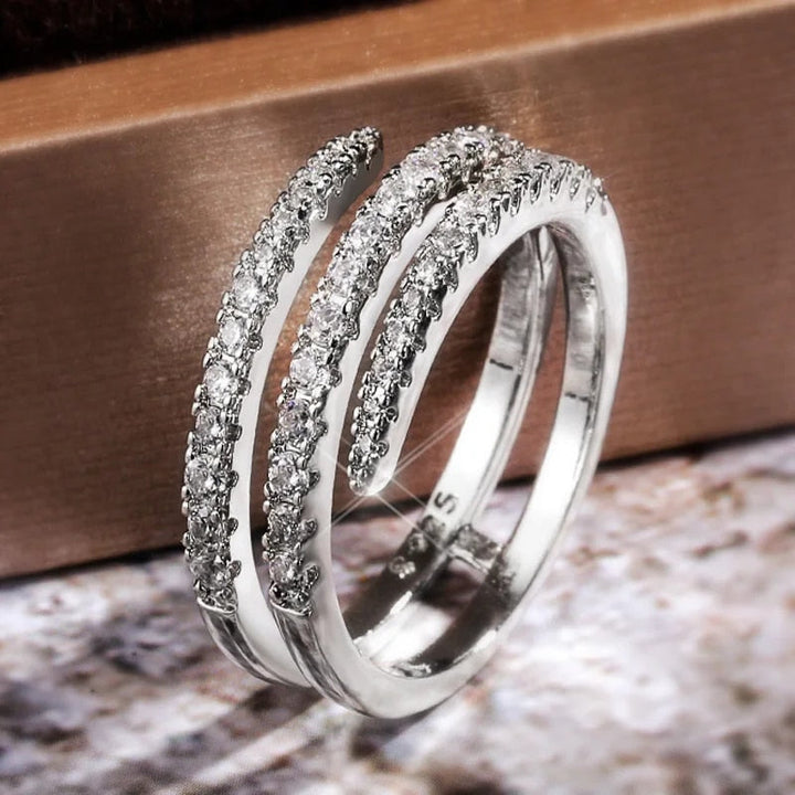 Poppy™ - Caroline Spiral Pave Ring