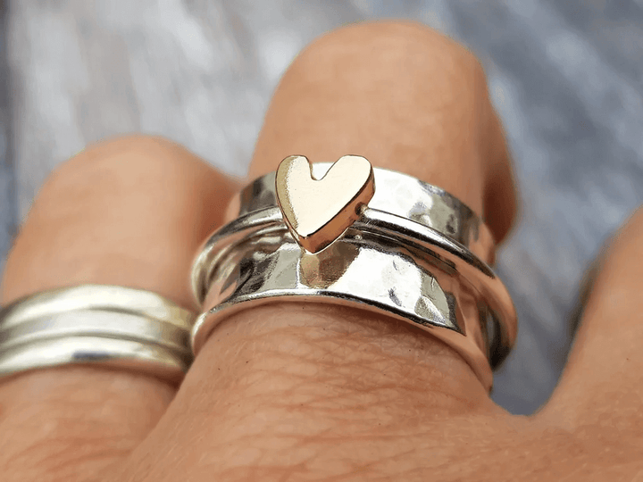Betty™ - Heart Charm Ring